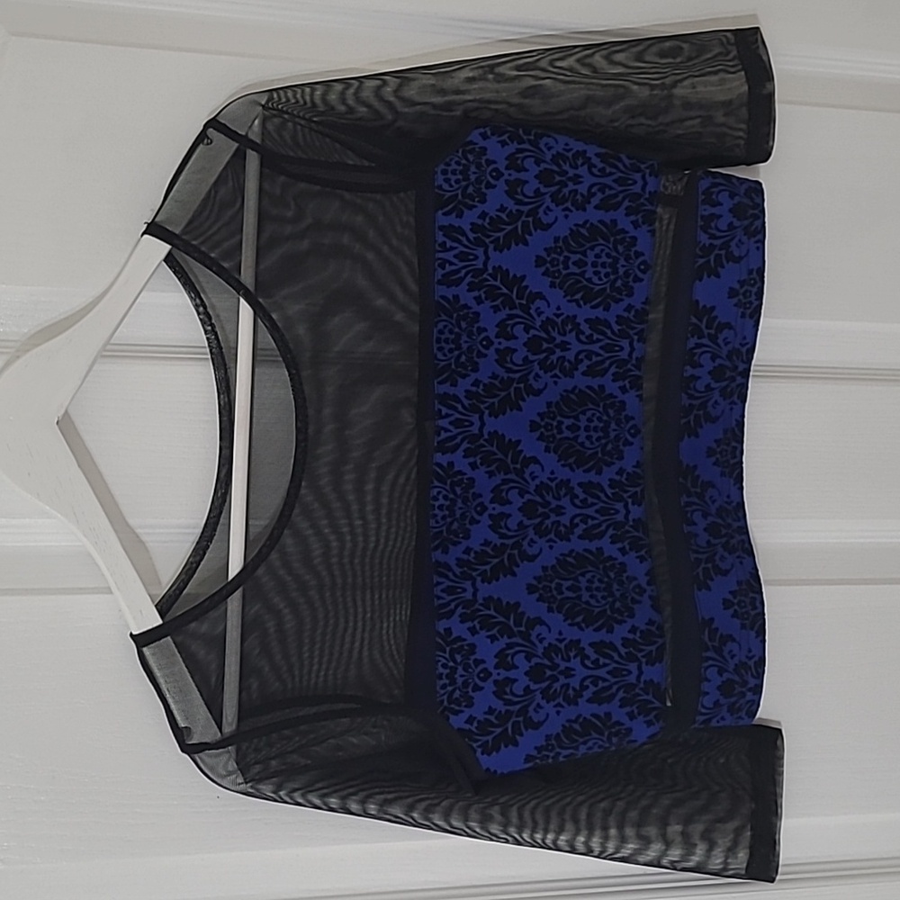 Sparkle & Fade Mesh Velour Cop Top - Picture 9 of 10